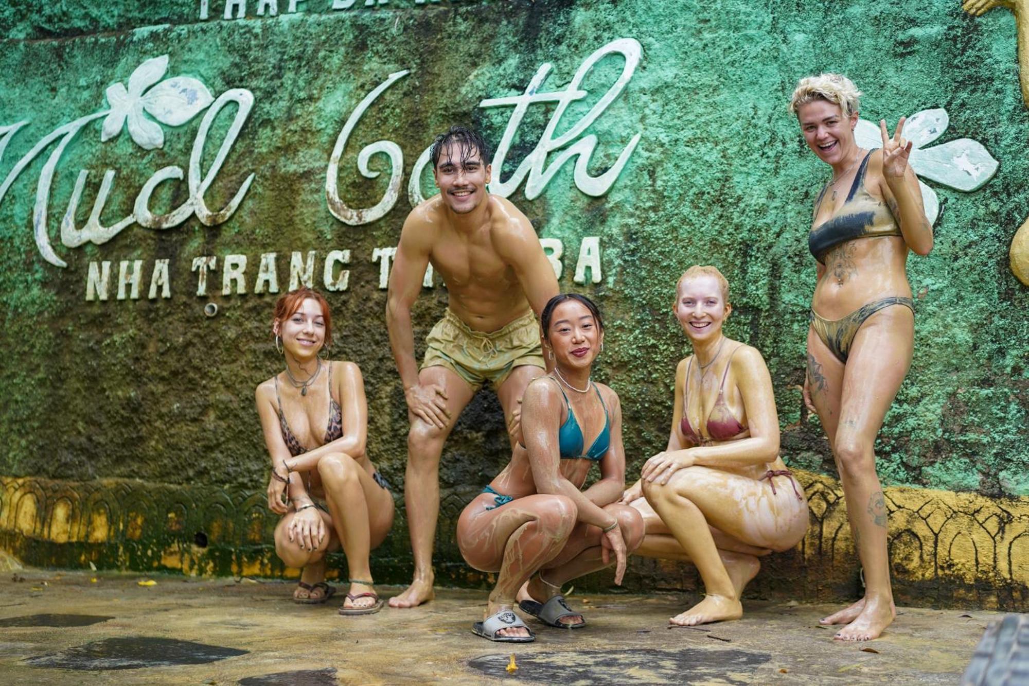 Fuse Nha Trang Hostel Buitenkant foto